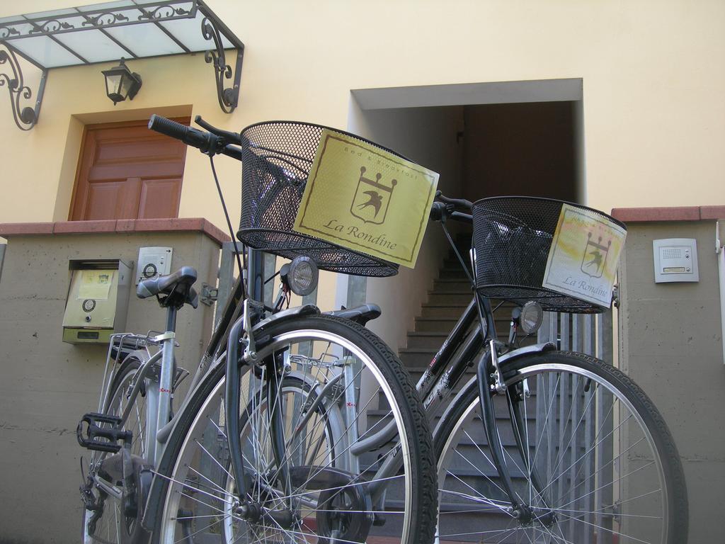Apartamento La Rondine Lucca Habitación foto