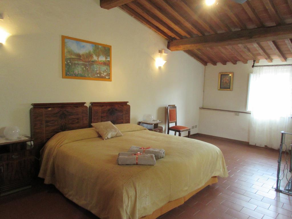 Apartamento La Rondine Lucca Habitación foto