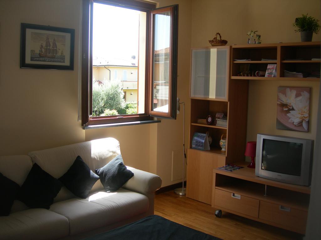 Apartamento La Rondine Lucca Exterior foto