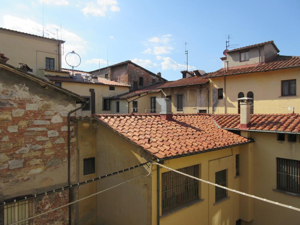 Apartamento La Rondine Lucca Exterior foto