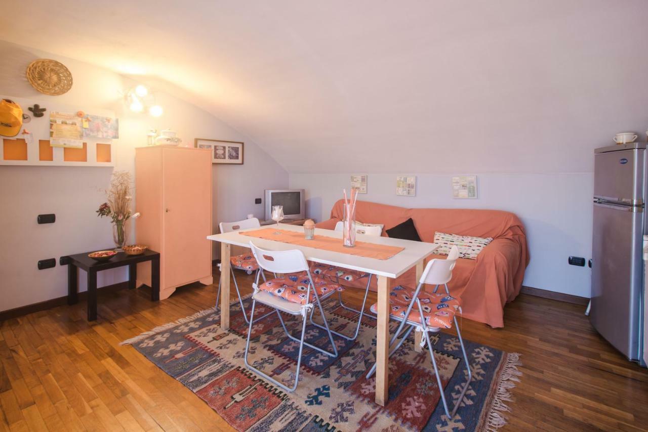Apartamento La Rondine Lucca Exterior foto
